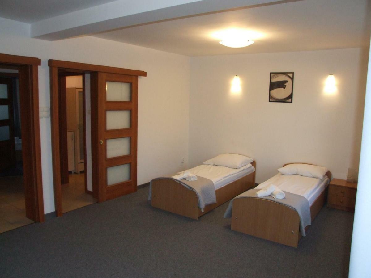 Aparthotel Arkadia 普沃茨克 外观 照片