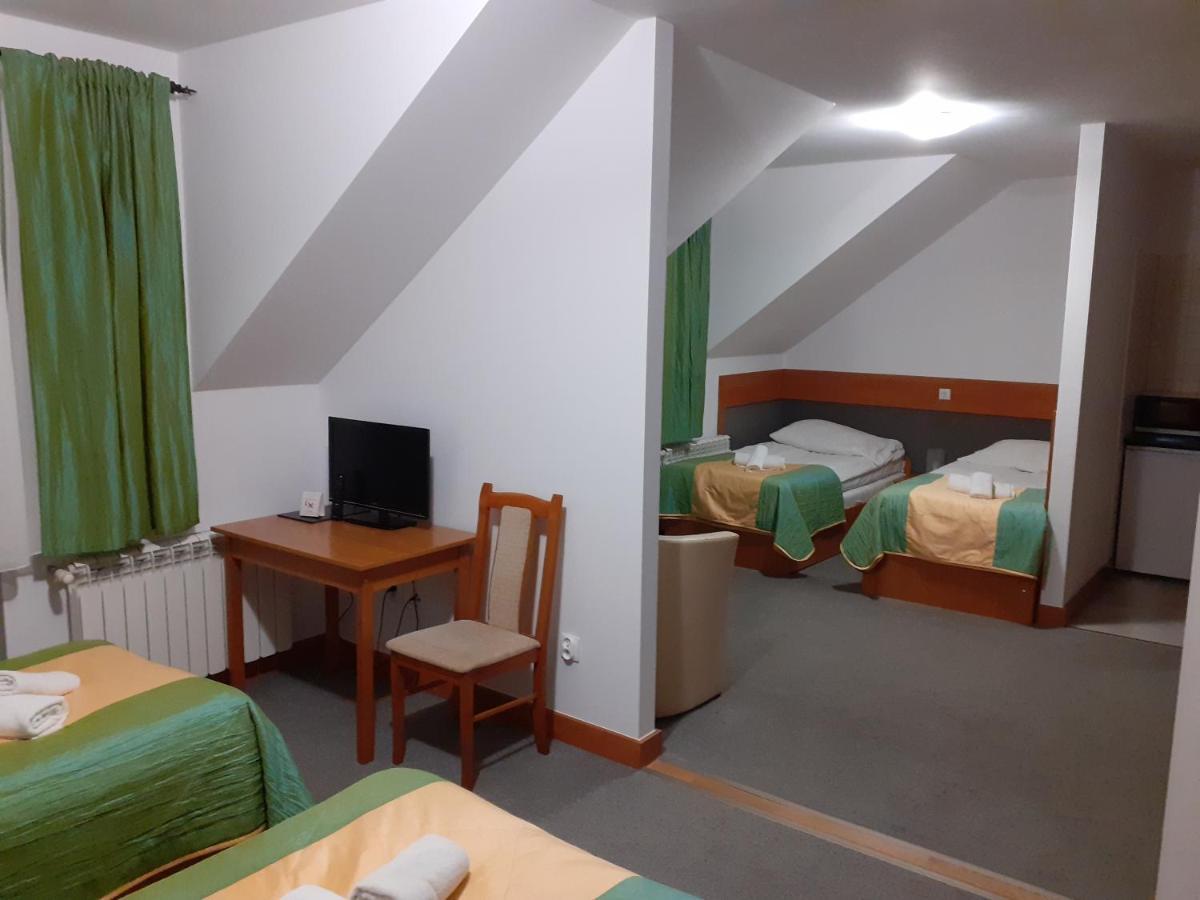 Aparthotel Arkadia 普沃茨克 外观 照片