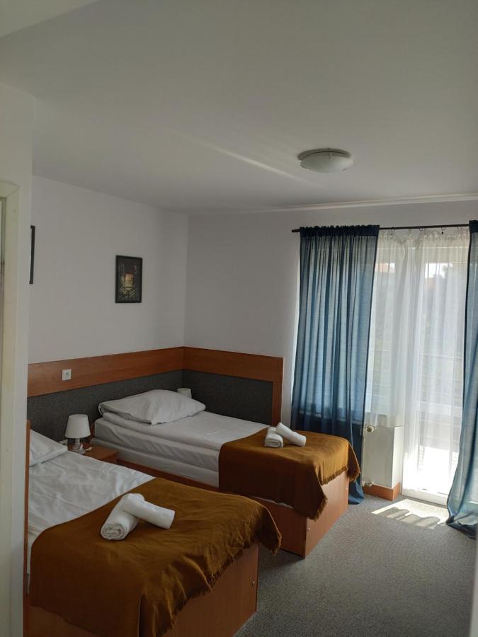 Aparthotel Arkadia 普沃茨克 外观 照片